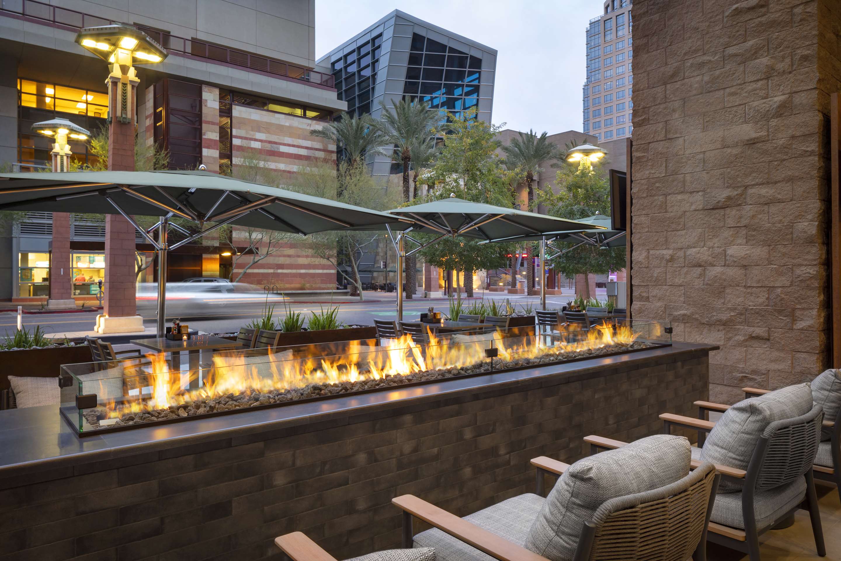 Patio Terrace | Hyatt Regency Phoenix
