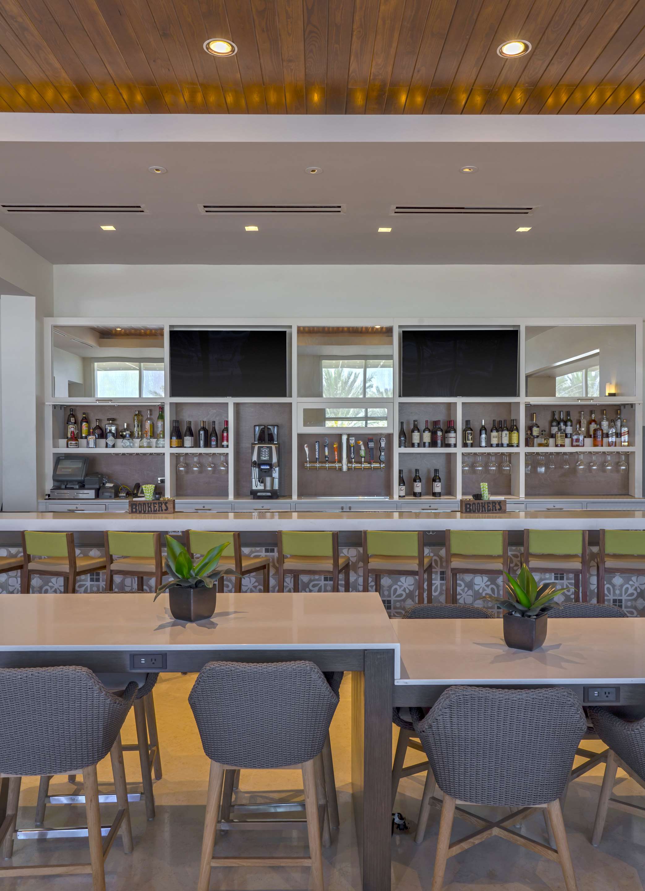 Bar Lounge