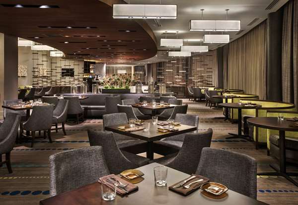 Restaurant - Hyatt Regency Hotel Airport Pittsburgh
