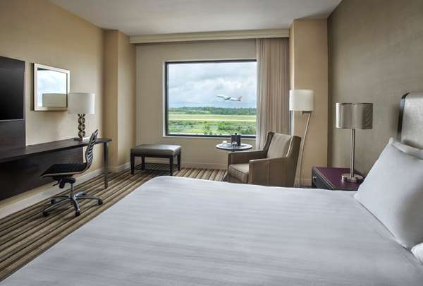  - Hyatt Regency Hotel Airport Pittsburgh