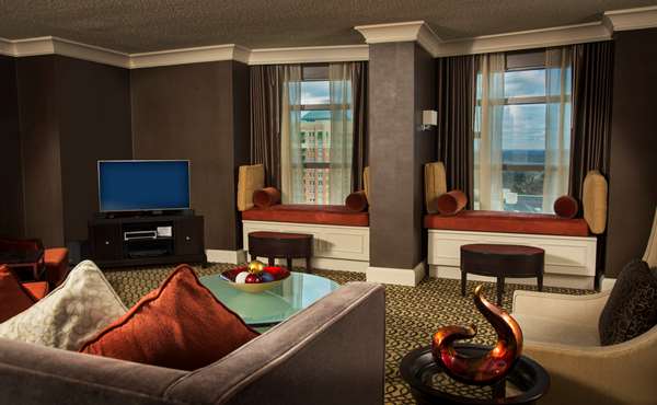 Suite - Hyatt Regency Hotel Reston