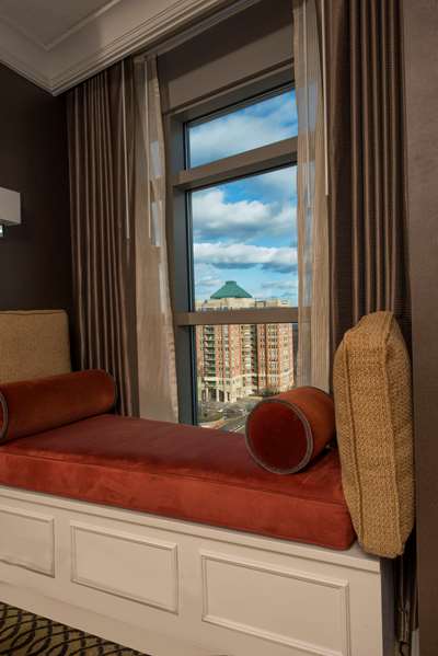 Suite - Hyatt Regency Hotel Reston