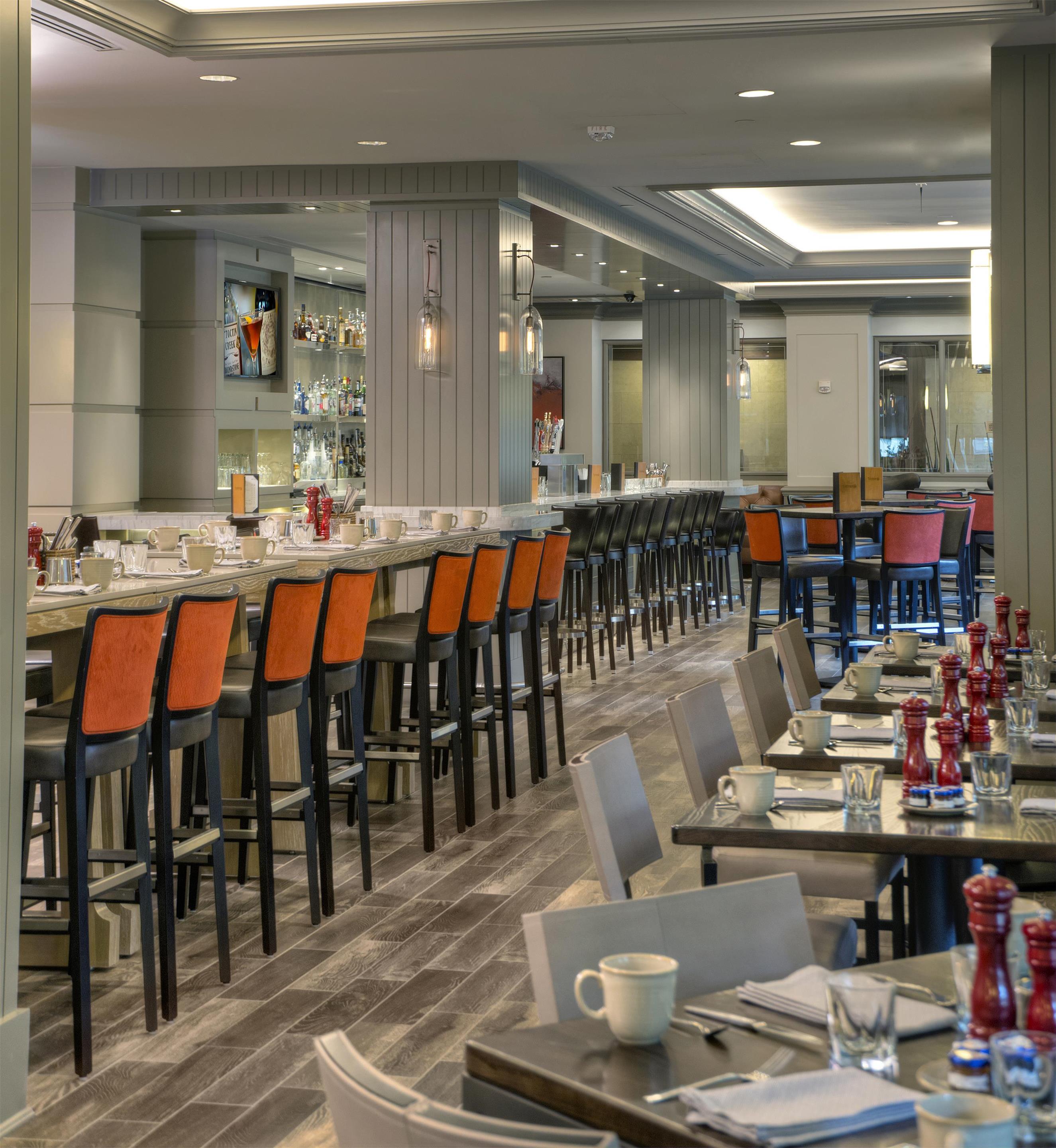 Bar Lounge