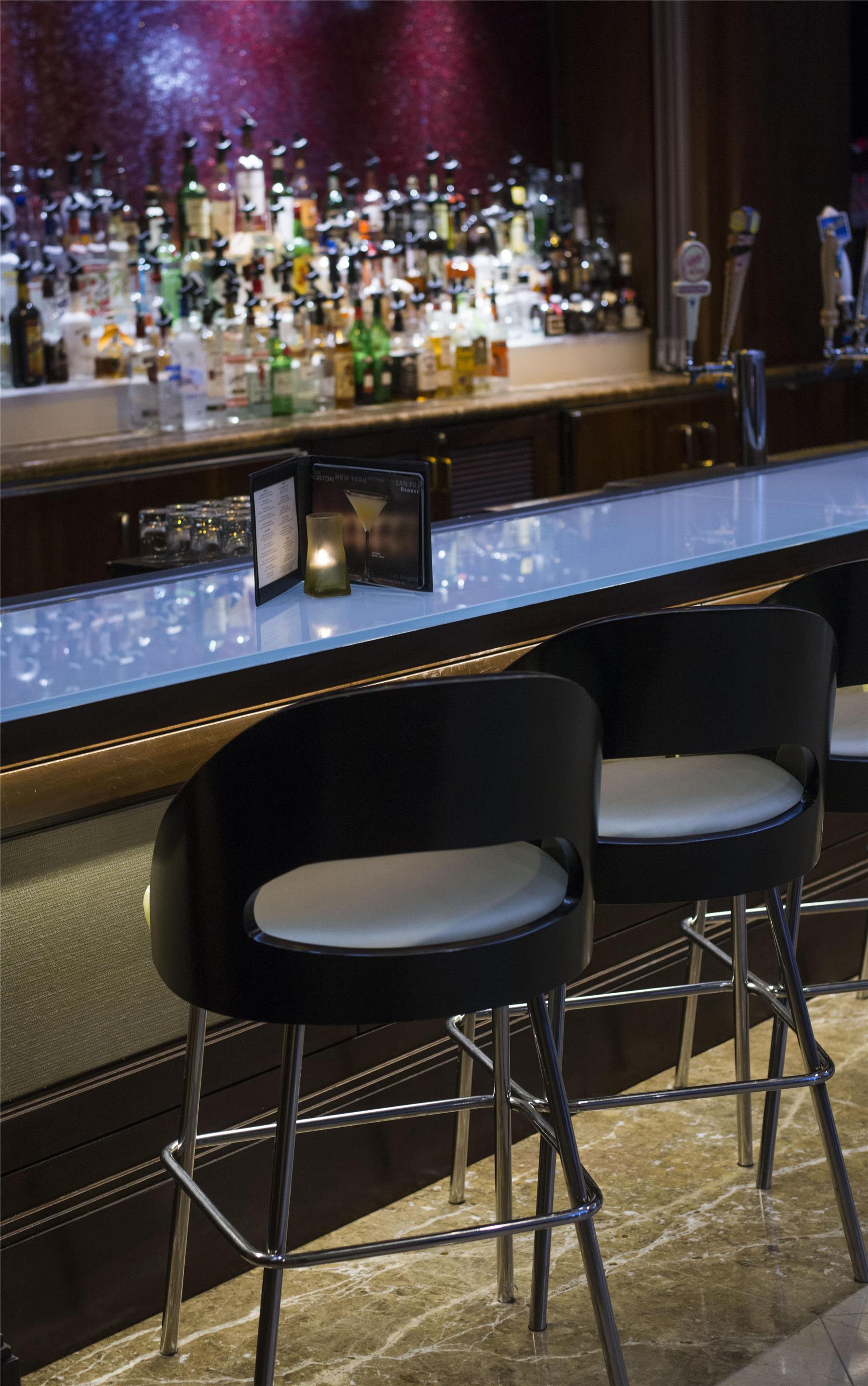Bar Lounge