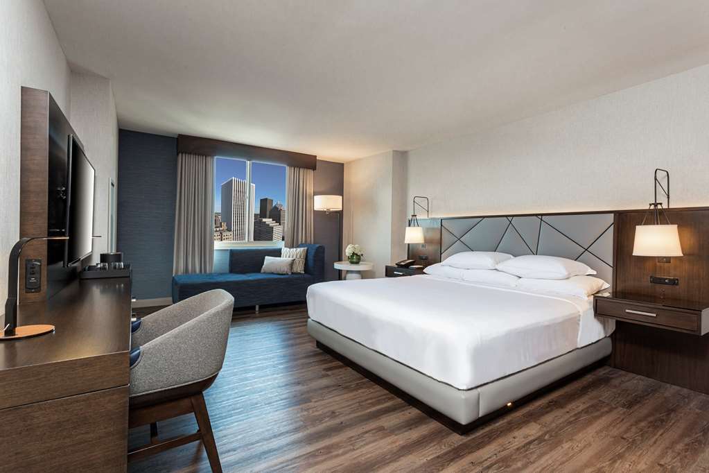HYATT REGENCY ROCHESTER-guestroom-Guest Room,On-Site.jpg