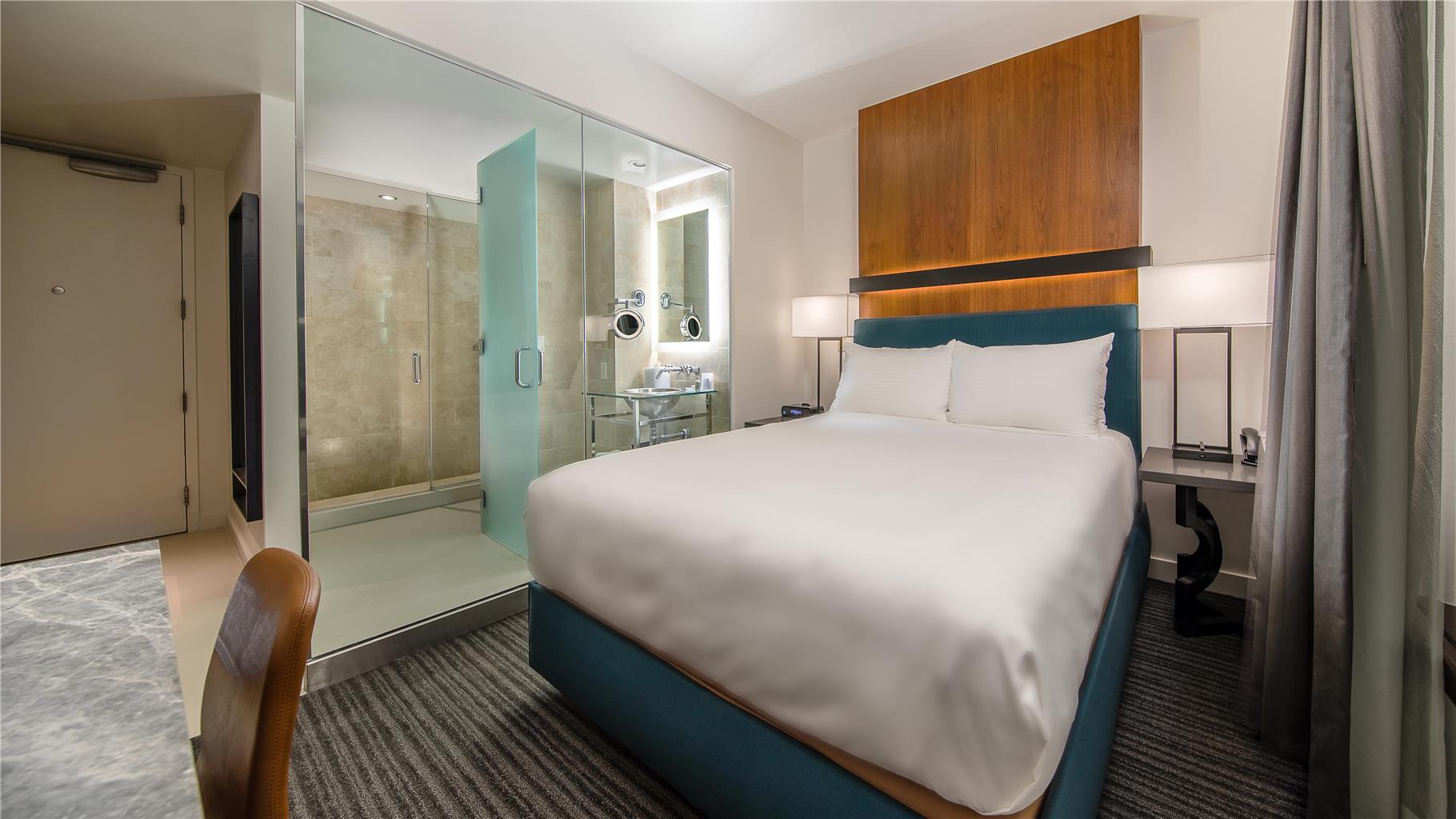 Guest photo