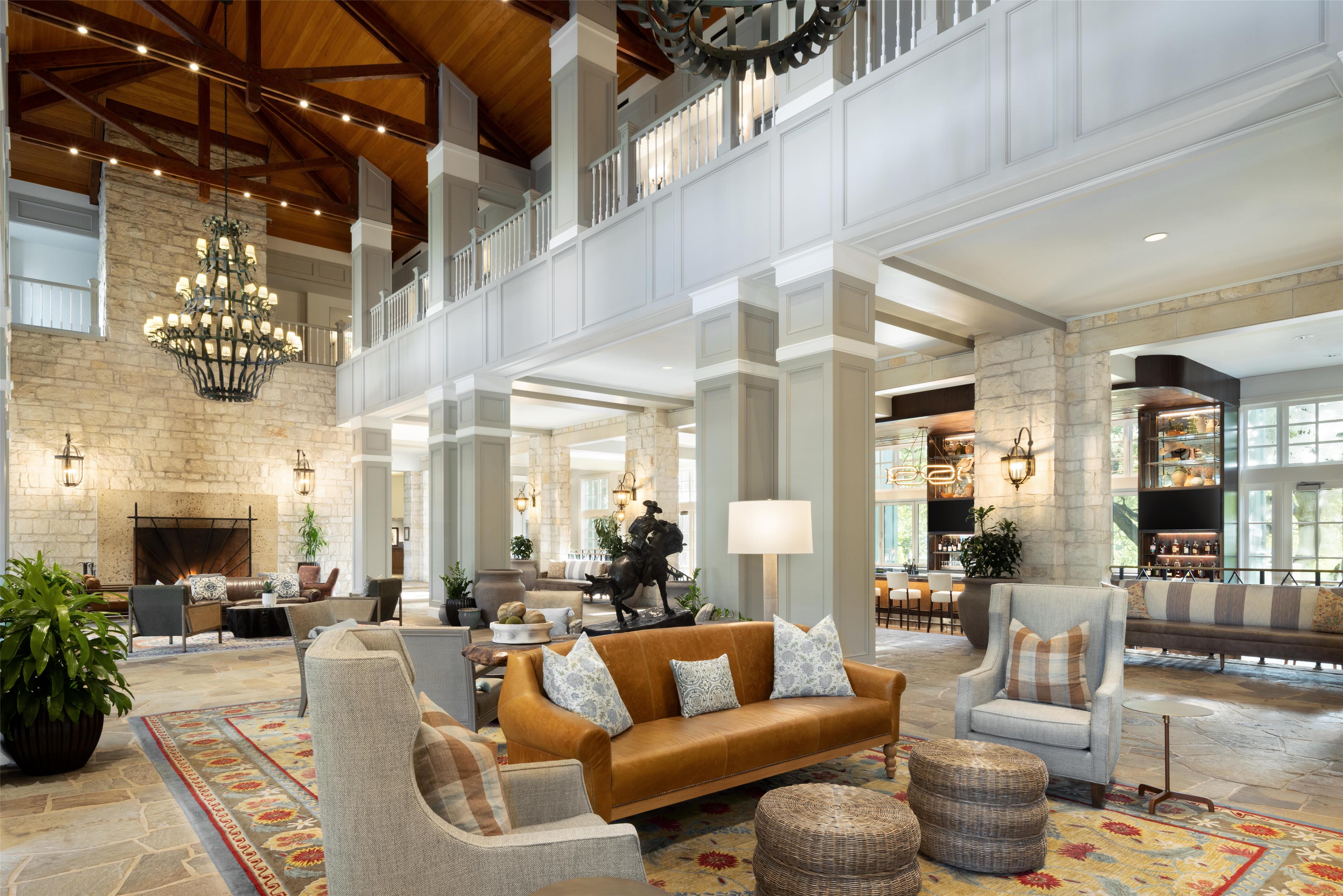 Lobby | Hyatt Regency Hill Country Resort & Spa