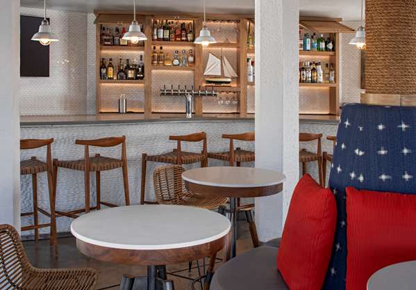 Pool - Hyatt Regency Mission Bay Spa & Marina Hotel