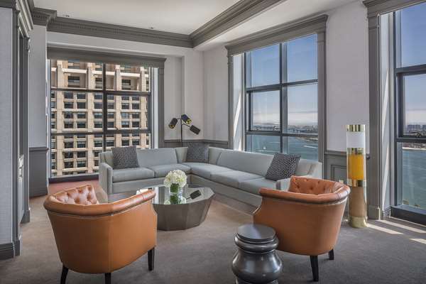 Suite - Manchester Grand Hyatt Hotel San Diego