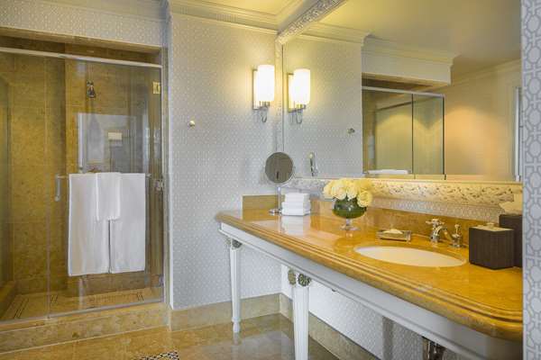 Suite - Manchester Grand Hyatt Hotel San Diego
