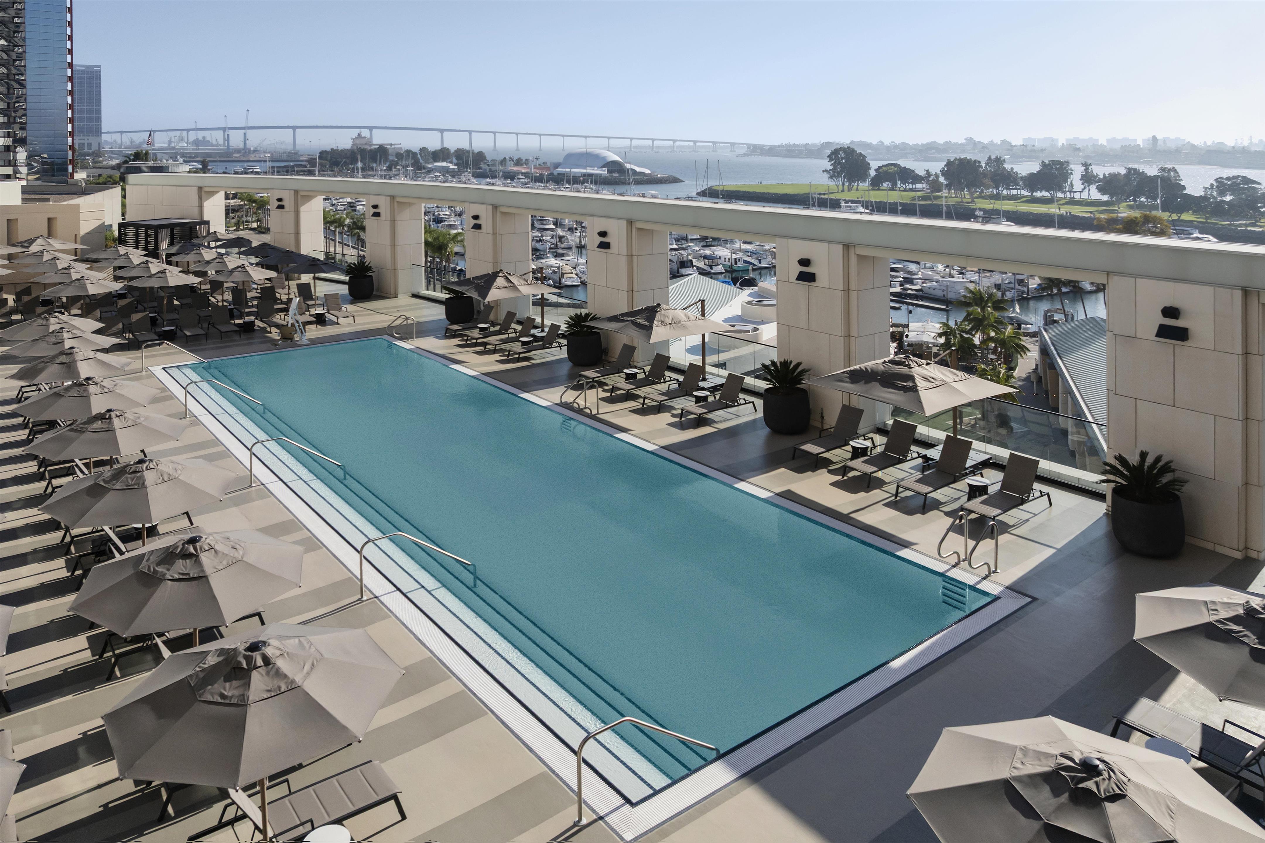 Pool | Manchester Grand Hyatt San Diego
