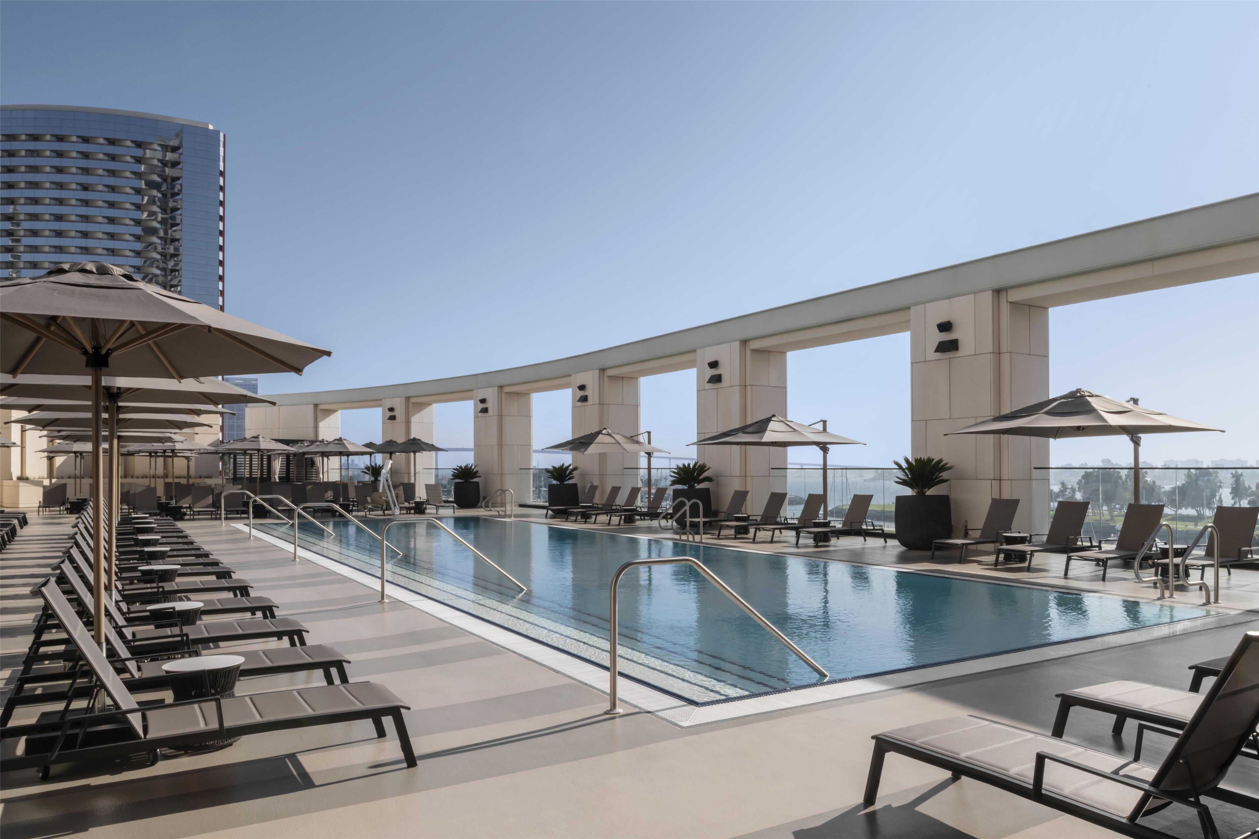 Pool | Manchester Grand Hyatt San Diego
