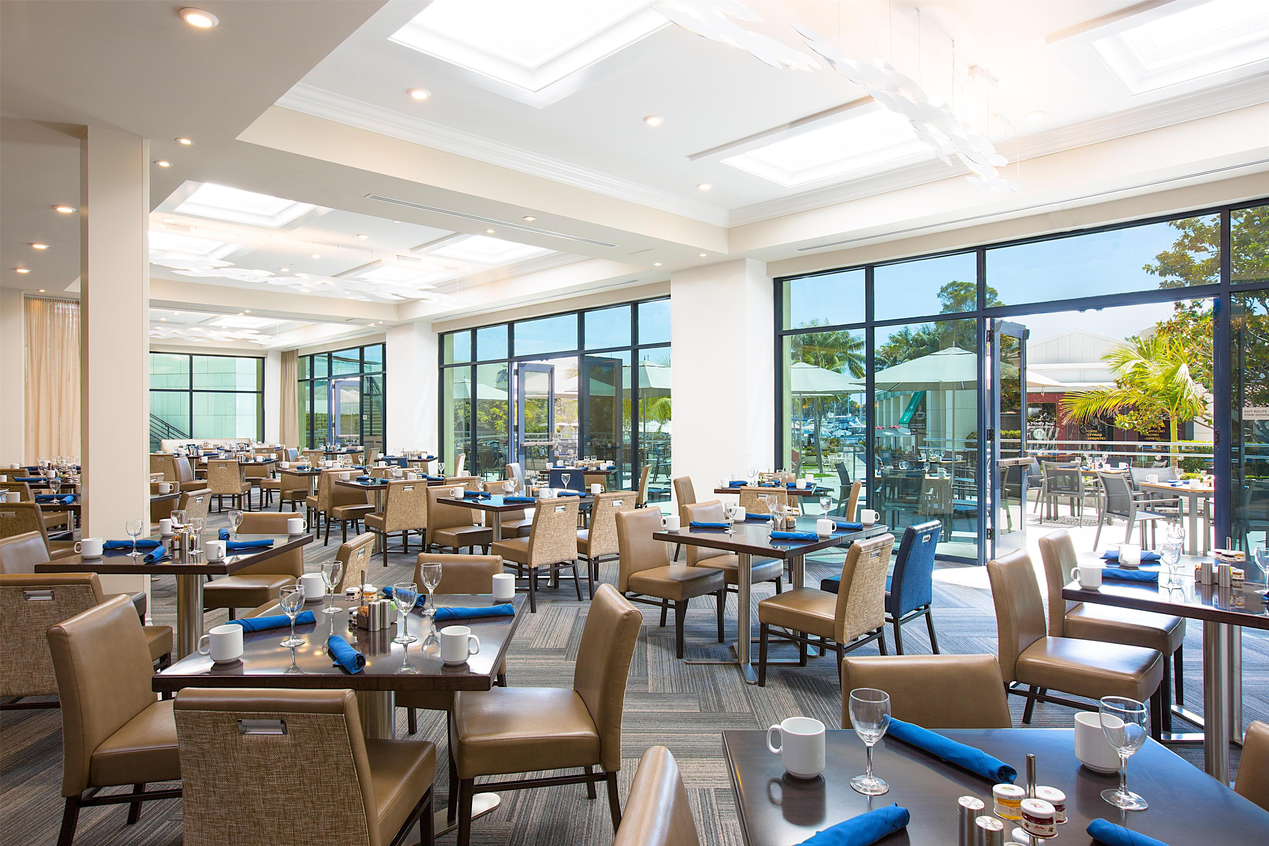 Breakfast Area | Manchester Grand Hyatt San Diego