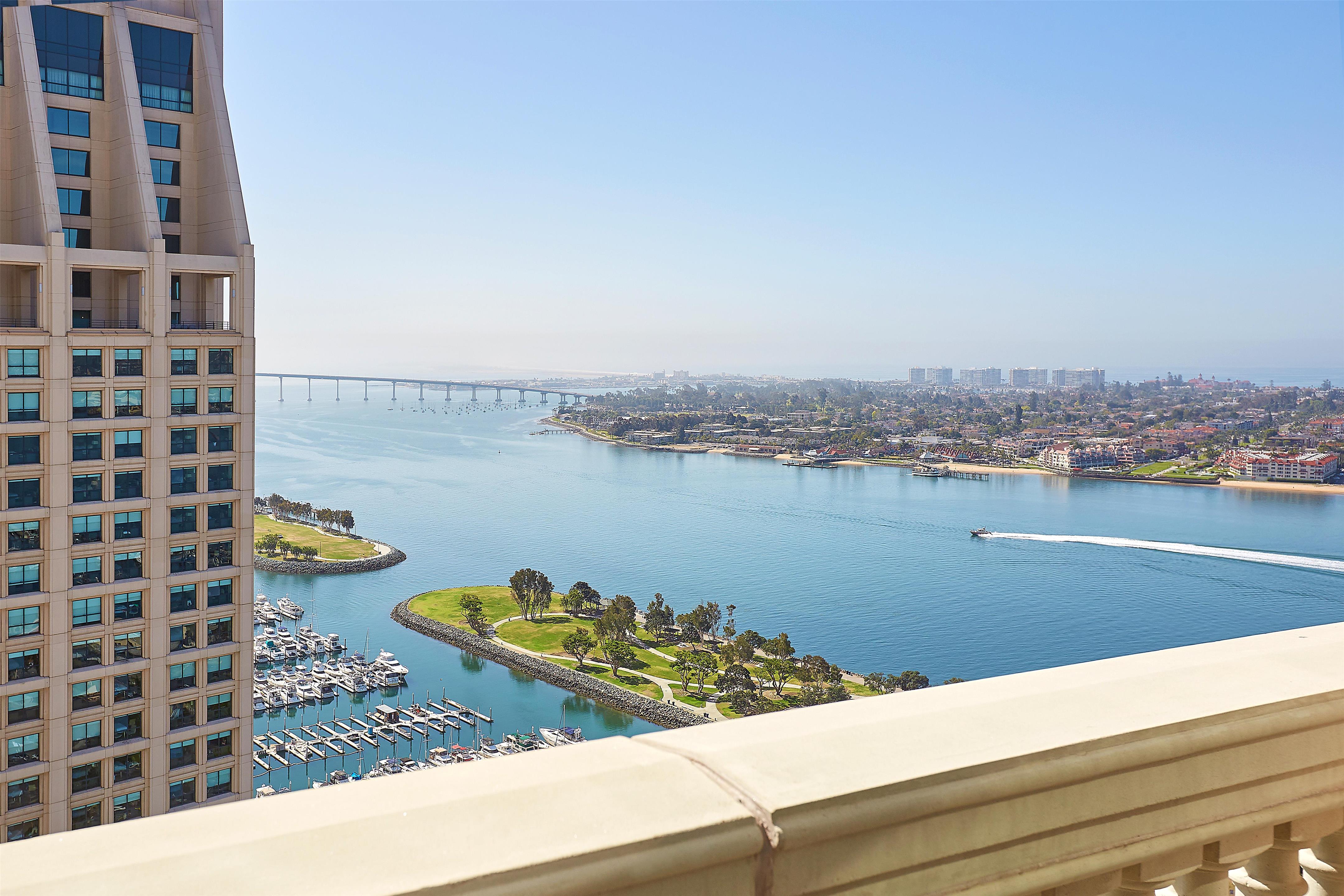 Exterior | Manchester Grand Hyatt San Diego