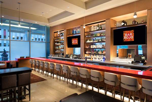 Pool - Grand Hyatt Hotel San Antonio