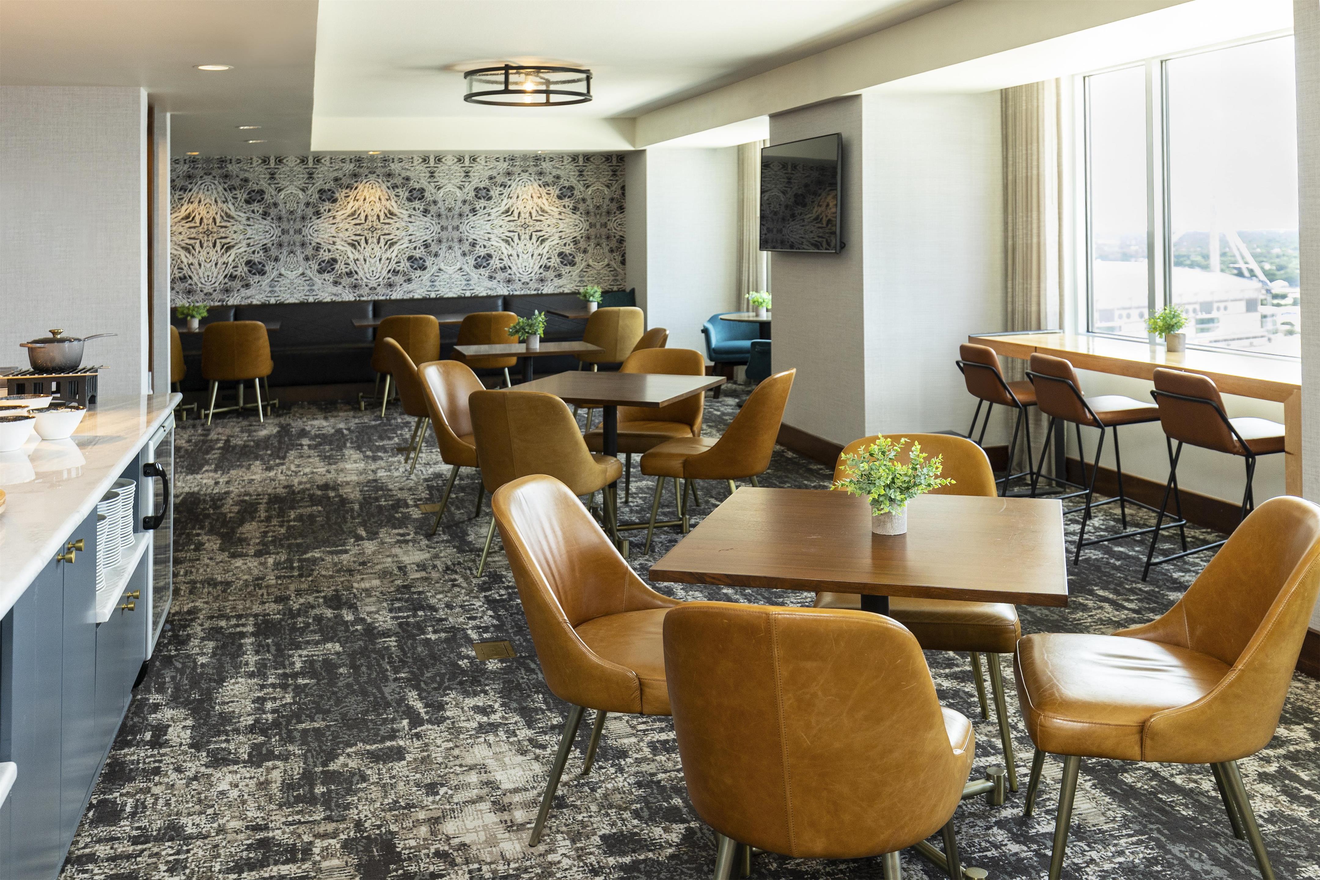 Bar Lounge | Grand Hyatt San Antonio River Walk
