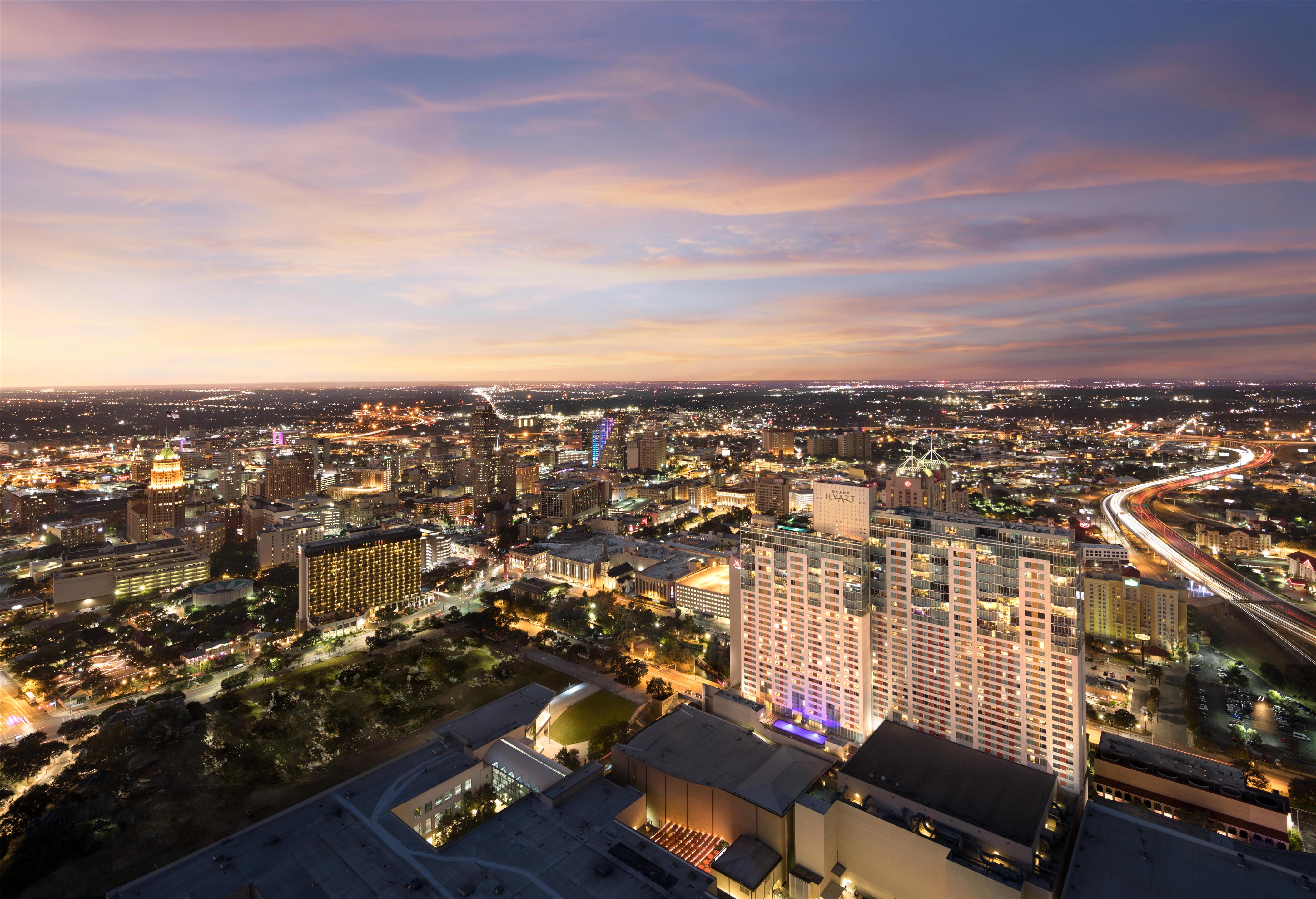 Destination | Grand Hyatt San Antonio River Walk