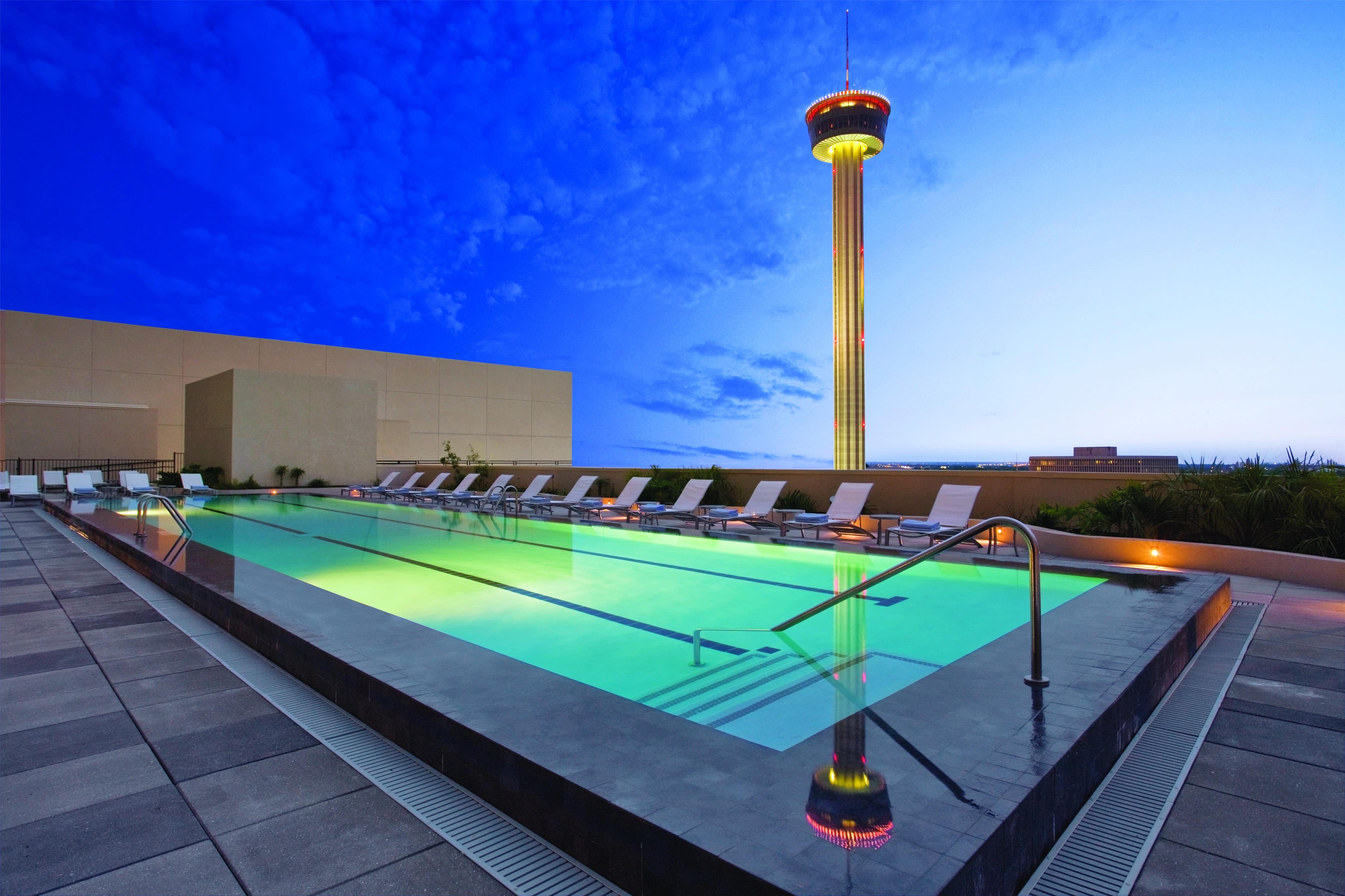 Pool | Grand Hyatt San Antonio River Walk