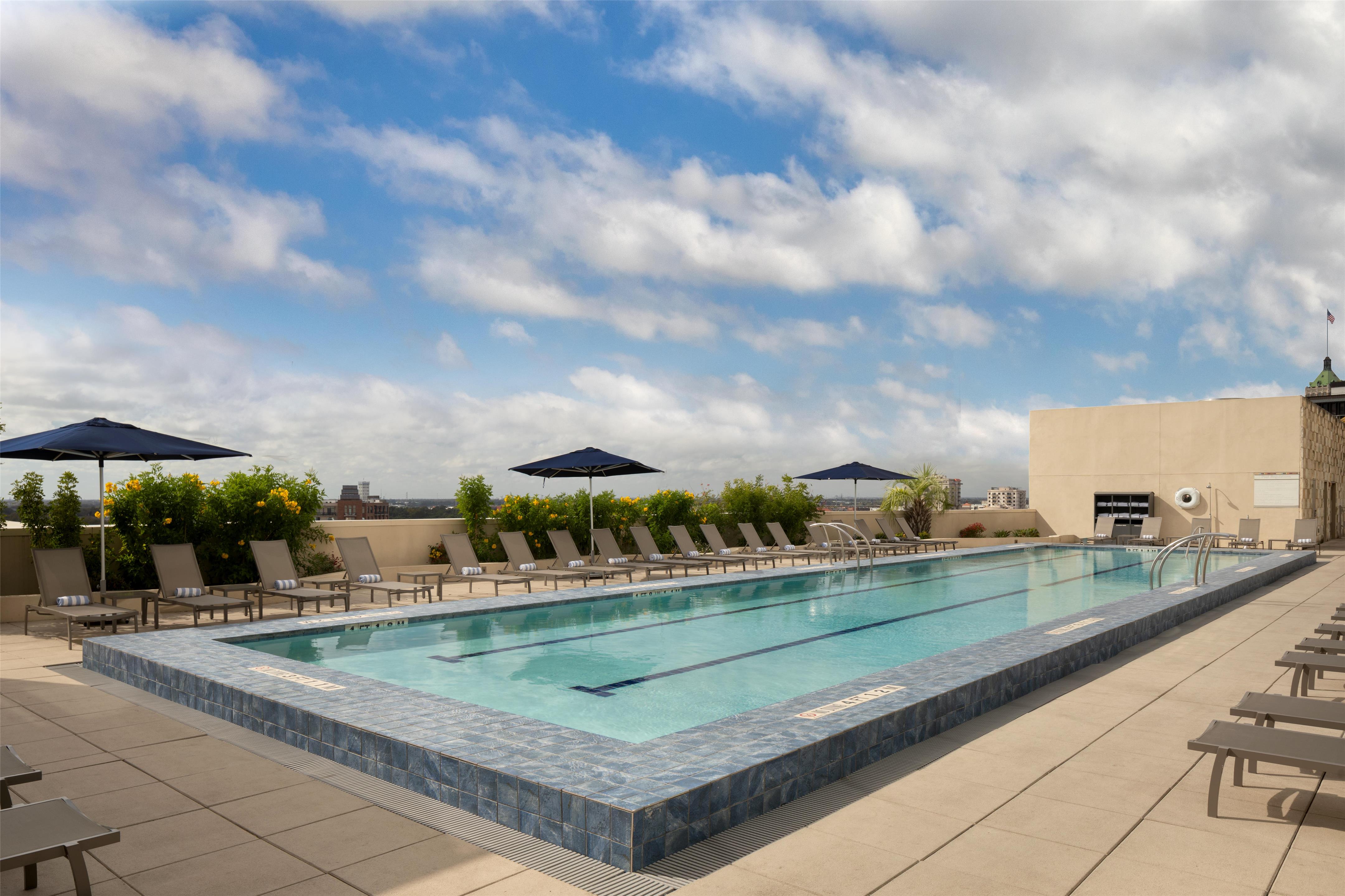 Pool | Grand Hyatt San Antonio River Walk