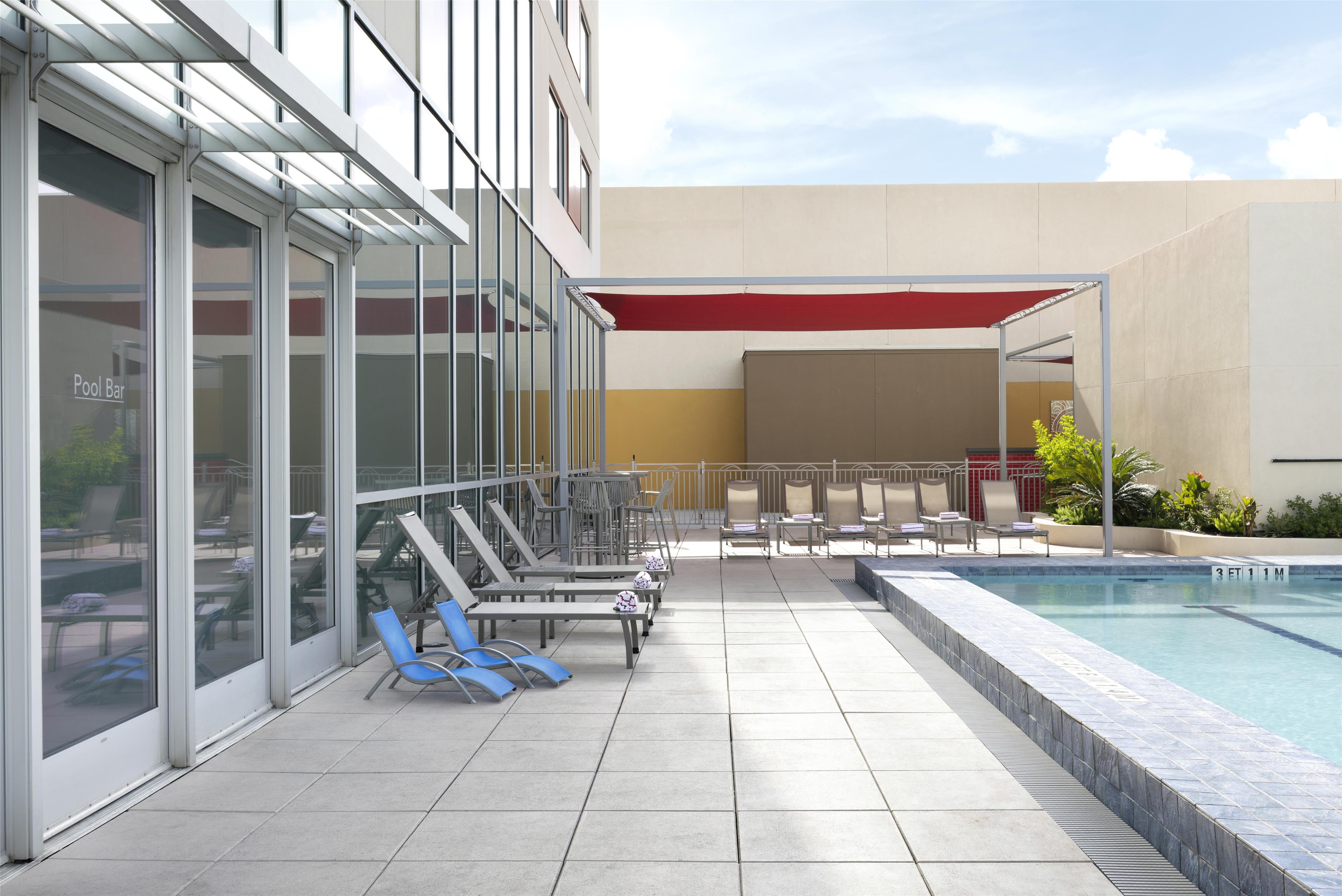 Pool | Grand Hyatt San Antonio River Walk