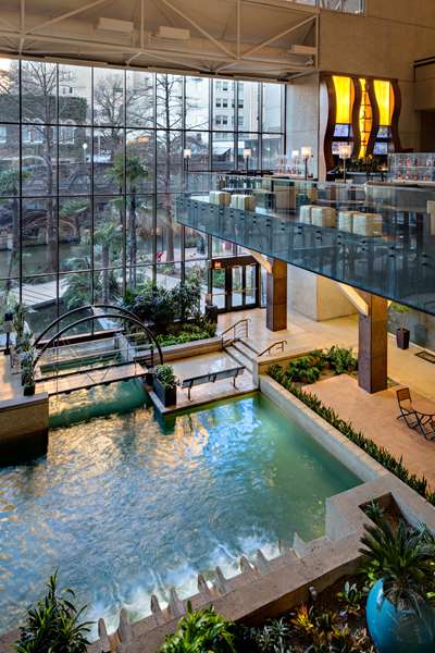  - Hyatt Regency Hotel Riverwalk San Antonio