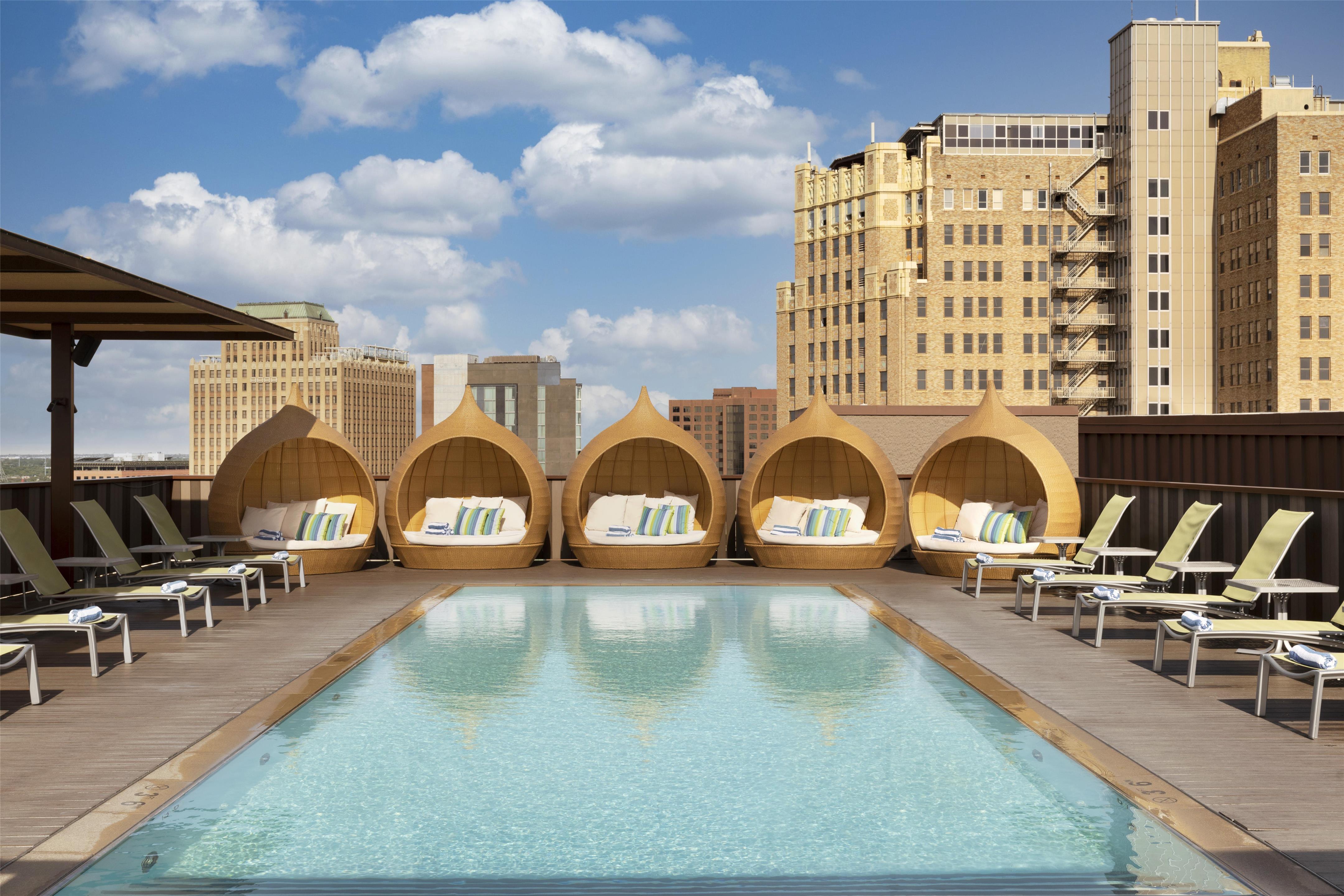 Pool | Hyatt Regency San Antonio Riverwalk