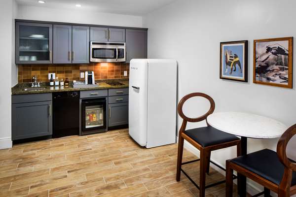  - Andaz Hotel Savannah - I-16, Exit 167