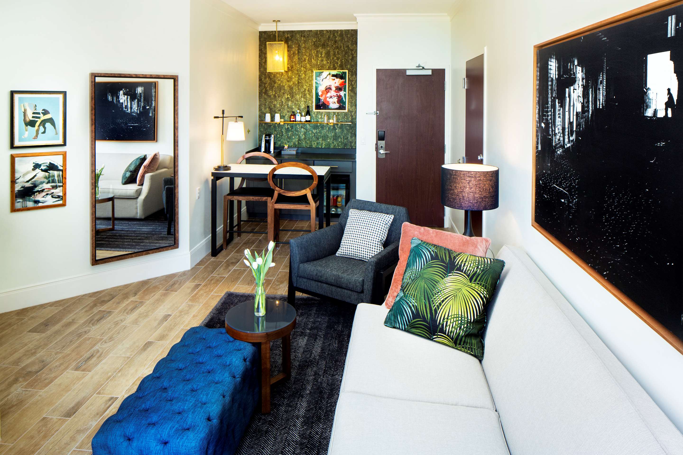 Suite