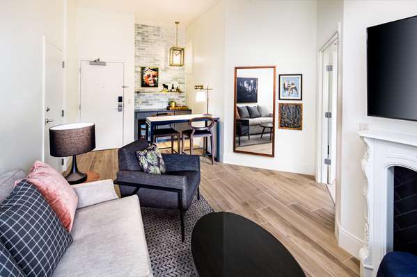 Suite - Andaz Hotel Savannah - I-16, Exit 167