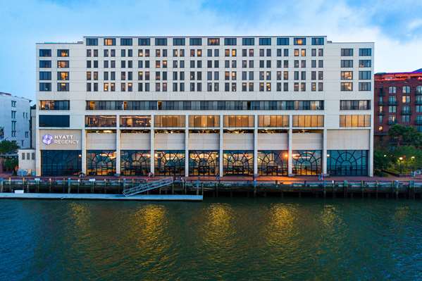 Exterior view - Hyatt Regency Hotel Savannah - I-16, Exit 167