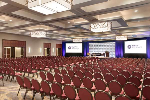  - Hyatt Regency Hotel Louisville - I-65, Exit 136C