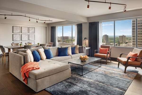 Suite - Hyatt Regency Hotel Louisville - I-65, Exit 136C