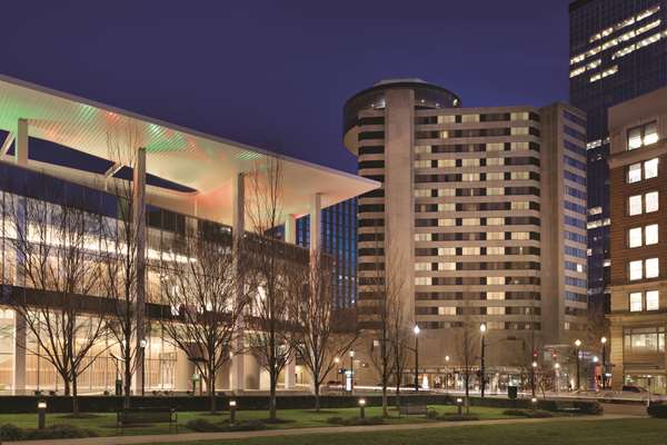 Exterior view - Hyatt Regency Hotel Louisville - I-65, Exit 136C