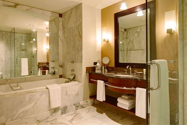  - Grand Hyatt Hotel Seattle - I-5, Exits 164A & 165B