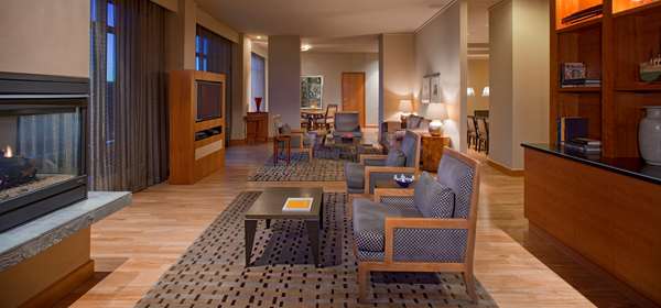 Suite - Grand Hyatt Hotel Seattle - I-5, Exits 164A & 165B