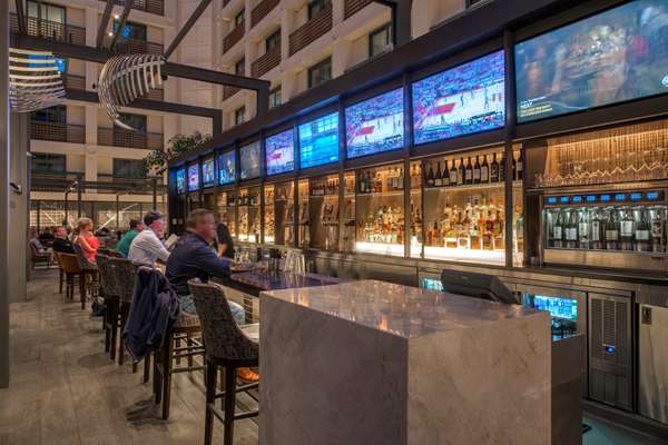 Bar - Hyatt Regency Airport Hotel Burlingame