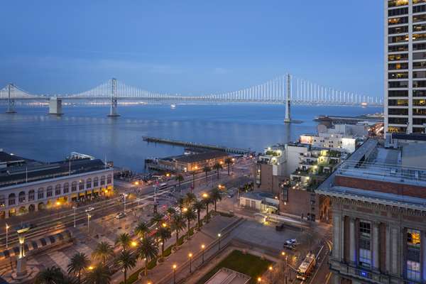 Suite - Hyatt Regency Hotel San Francisco