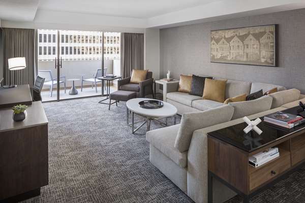 Suite - Hyatt Regency Hotel San Francisco