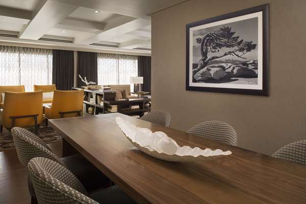 Suite - Hyatt Regency Hotel San Francisco