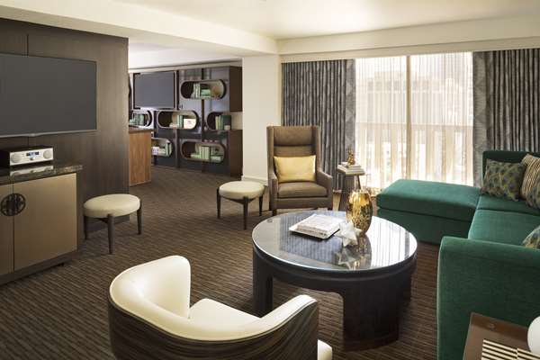 Suite - Hyatt Regency Hotel San Francisco