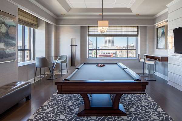 Suite - Hyatt Regency Hotel St Louis - I-44, Exits 291B & 292B