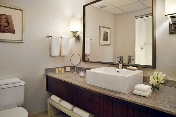  - Hyatt Regency Hotel St Louis - I-44, Exits 291B & 292B