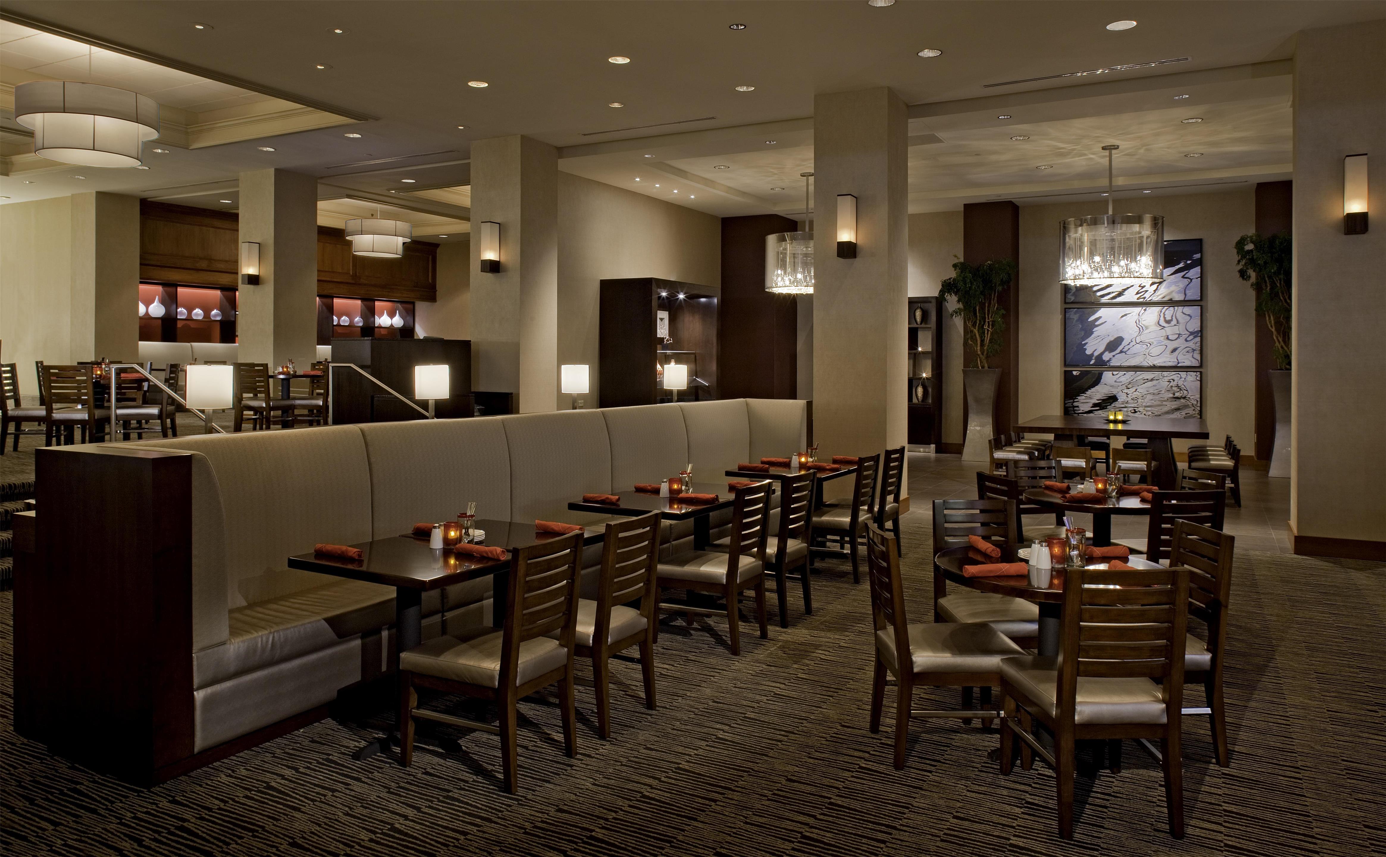 Restaurant | Hyatt Regency St. Louis at The Arch