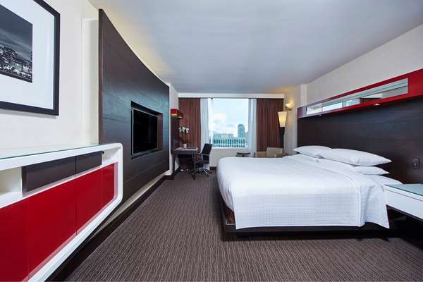  - Hyatt Regency Hotel Toronto
