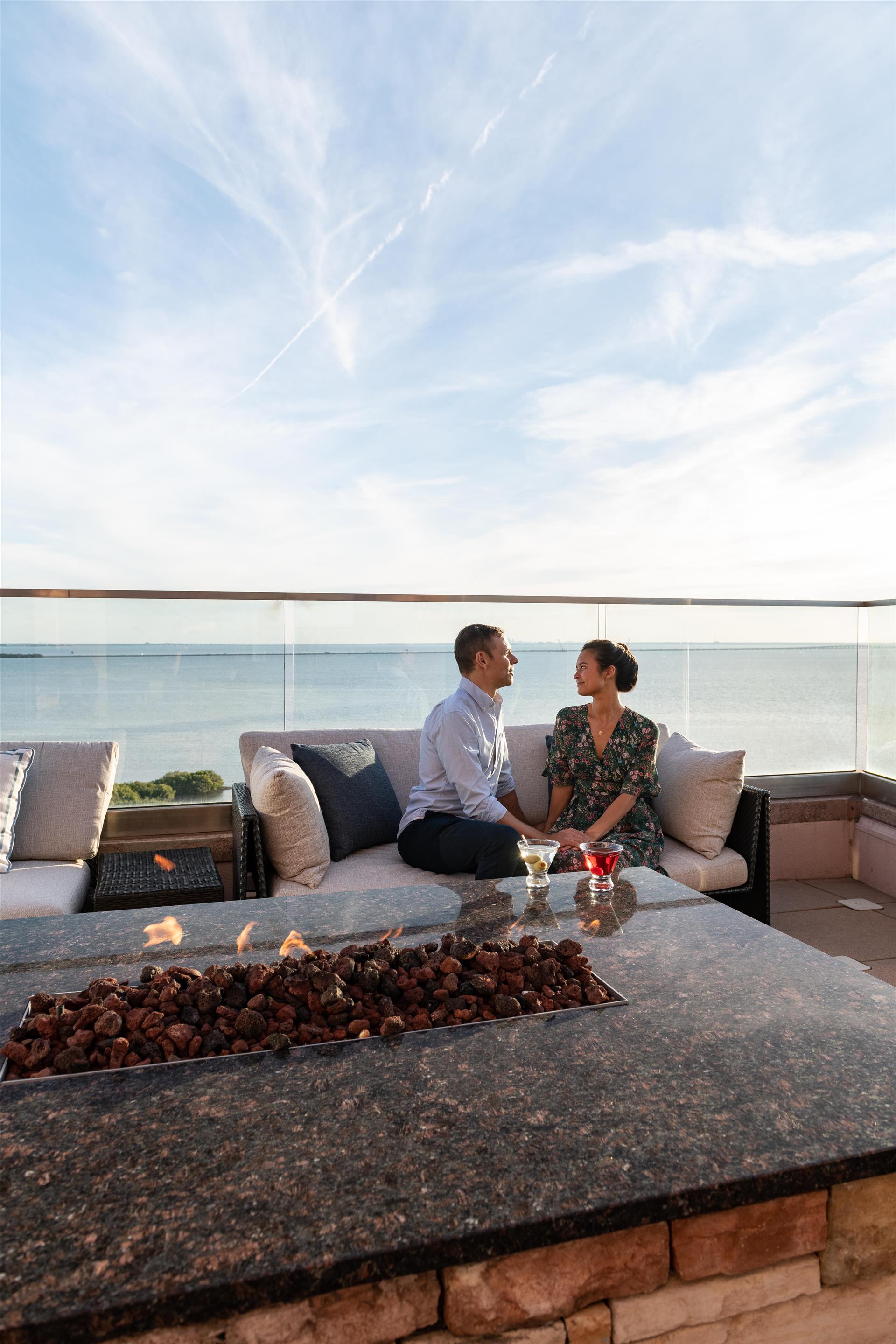 Patio Terrace | Grand Hyatt Tampa Bay