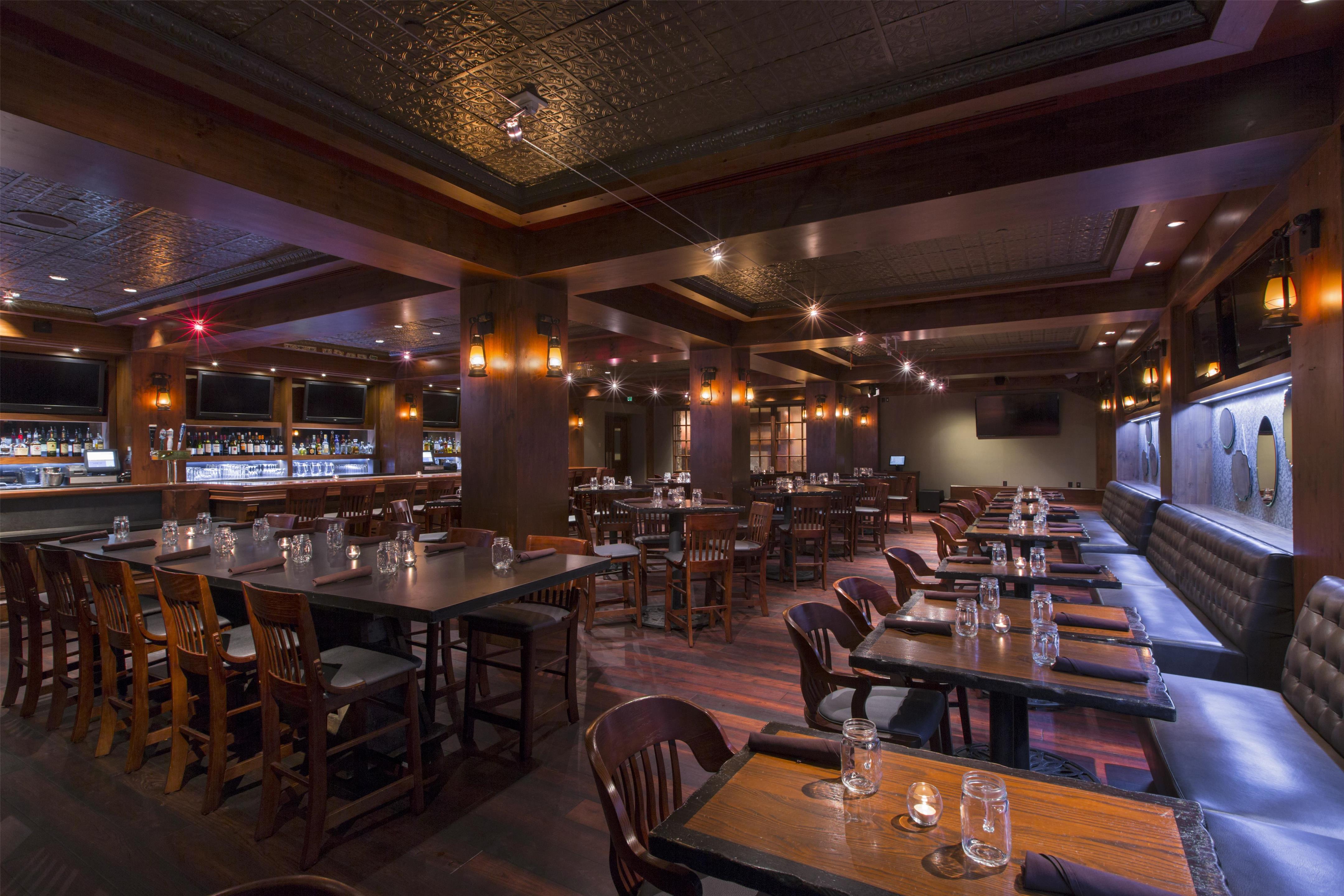 Bar Lounge | Hyatt Regency Lake Tahoe Resort, Spa and Casino