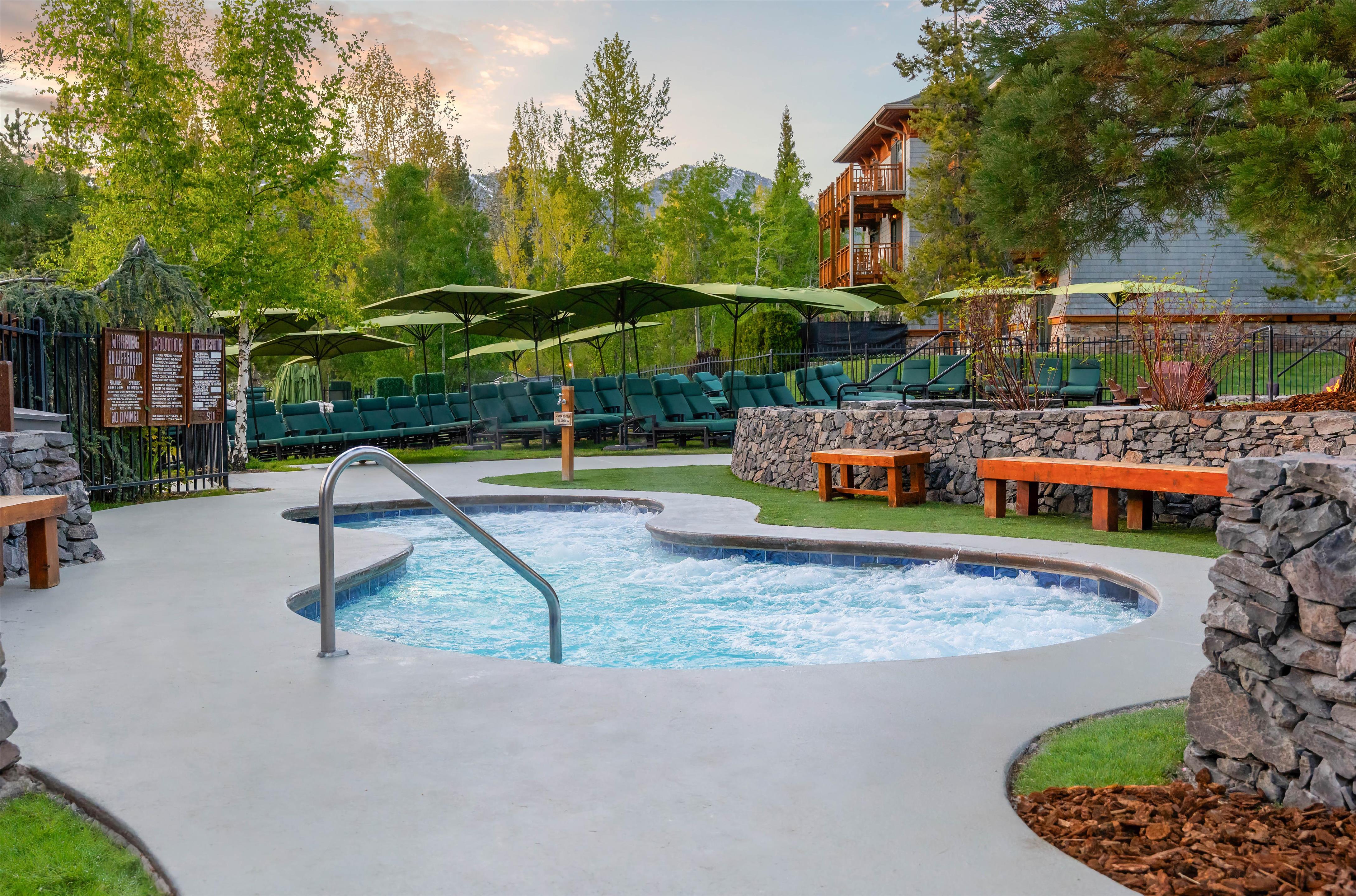 Pool | Hyatt Regency Lake Tahoe Resort, Spa and Casino