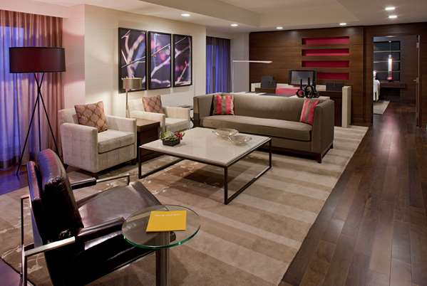 Suite - Grand Hyatt Hotel DC