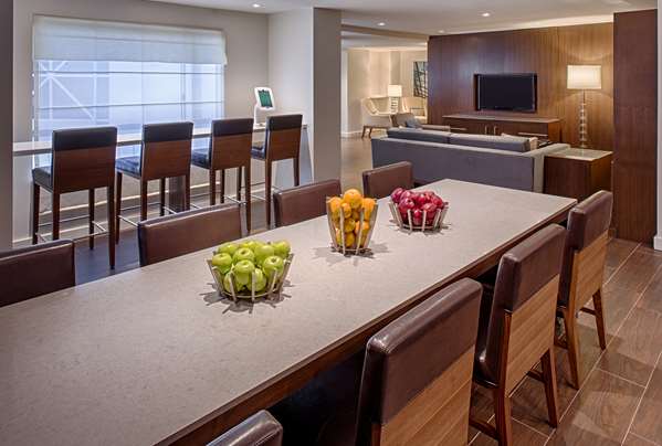 Bar - Grand Hyatt Hotel DC