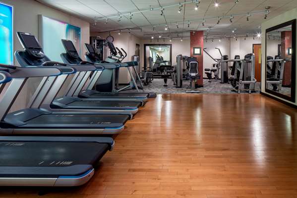 Fitness/ Exercise Room - Hyatt Regency Hotel Crystal City Arlington